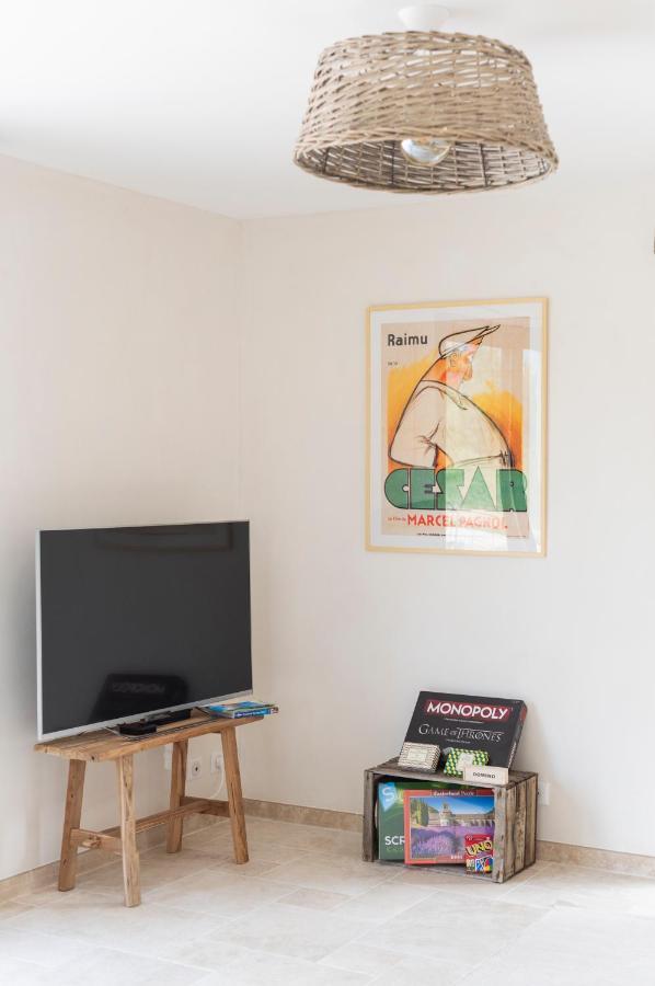 La Petite Ruche, 1 Bedroom Gite In The Luberon Apt Exteriör bild