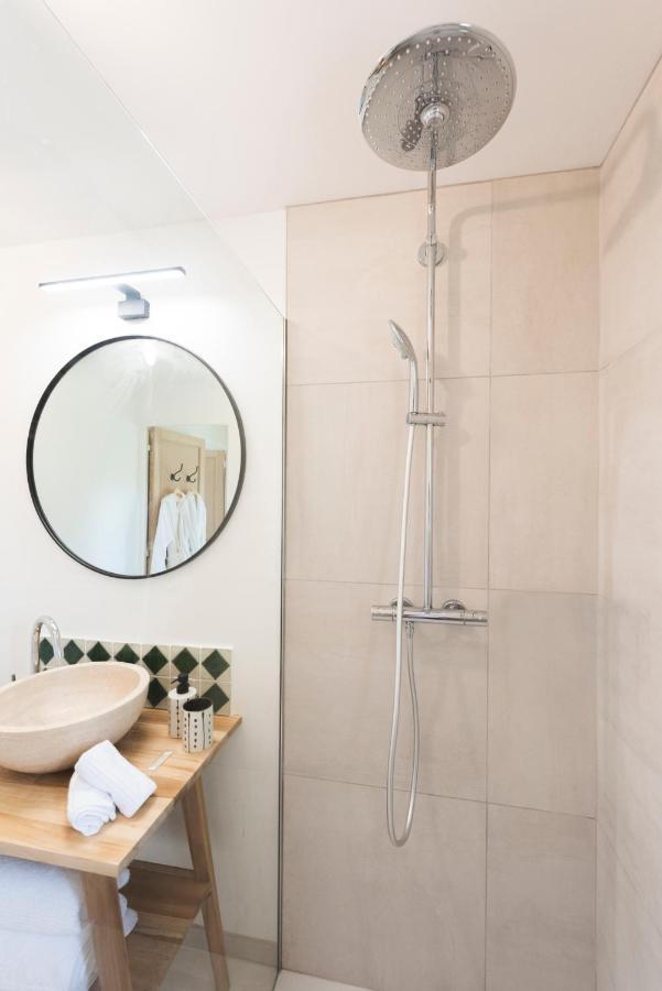 La Petite Ruche, 1 Bedroom Gite In The Luberon Apt Exteriör bild