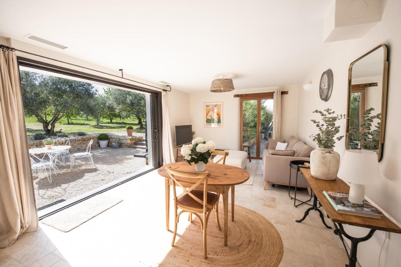 La Petite Ruche, 1 Bedroom Gite In The Luberon Apt Exteriör bild